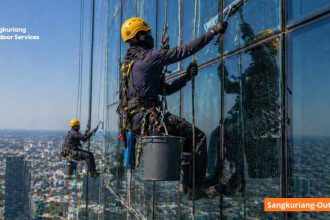 Jasa Pembersihan Kaca Gedung di Jakarta - Sangkuriang Outdoor